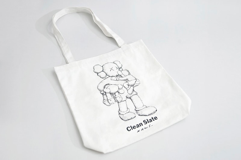 KAWS "CLEAN SLATE" @ Shanghai Times Square & Limited Edition Mini Plush Doll Collection