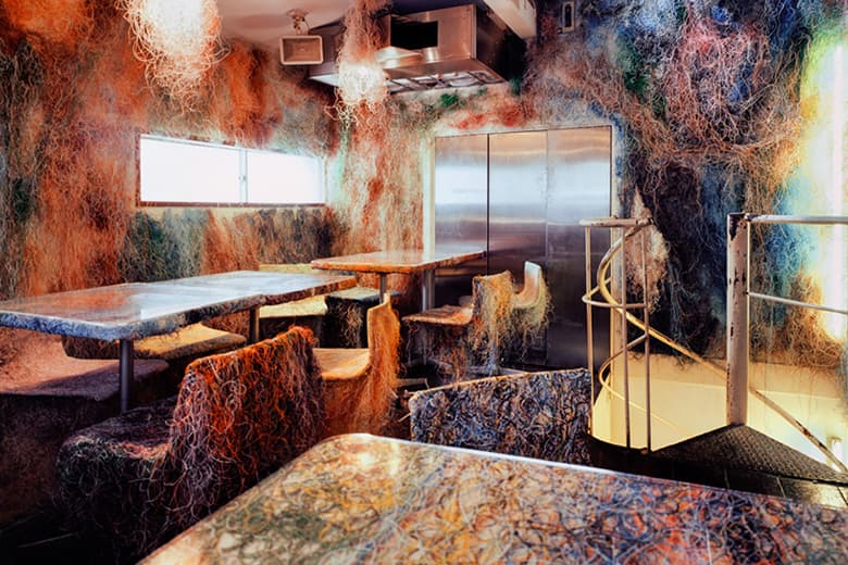 Kengo Kuma and Associates' Colorful Cable-Adorned Yakitori Bar
