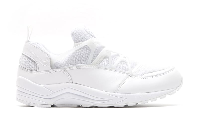 huarache triple white