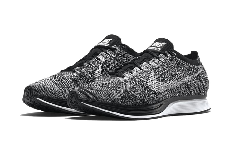 Nike Flyknit Racer Black/White