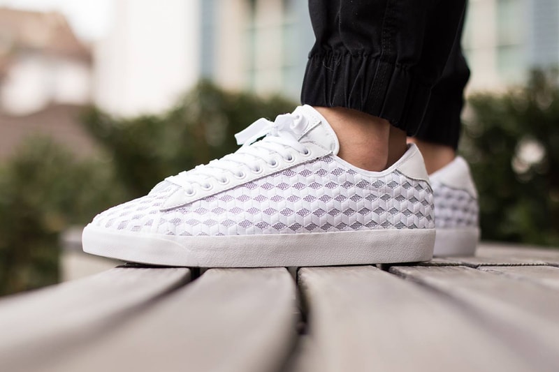Nike Tennis Classic AC Woven White/Black