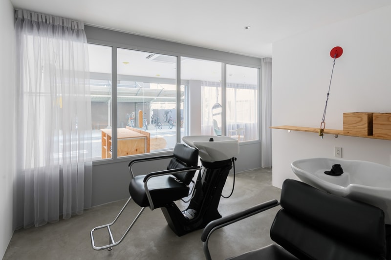 Japanese Design Firm SIDES CORE Reduces the Hair Salon Down to Its Essentials