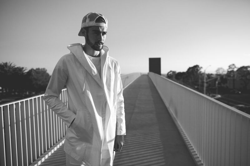 Publish 2015 Spring/Summer "Mono" Collection