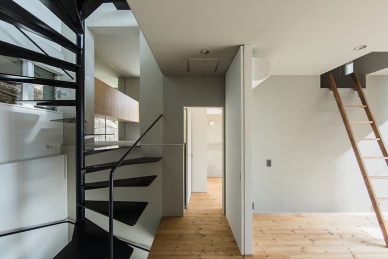 Slide House by y+M Design Office