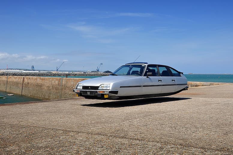 Sylvain Viau "Flying Cars" Photo Series
