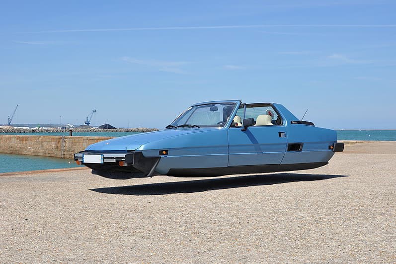 Sylvain Viau "Flying Cars" Photo Series