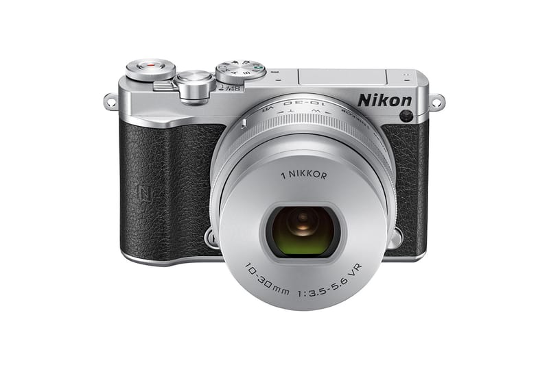 Nikon 1 J5