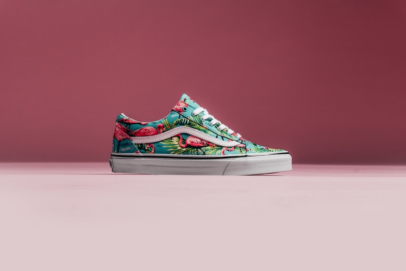 Vans Classics Van Doren "Flamingo" Pack