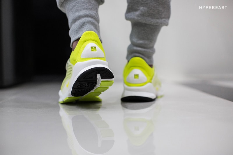 A Closer Look at the Nike Sock Dart SP "Volt"