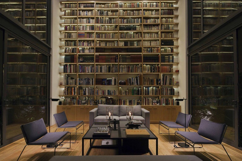 A Hidden House With Four Courtyards in Mexico City