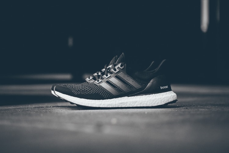 adidas Ultra Boost Black/White