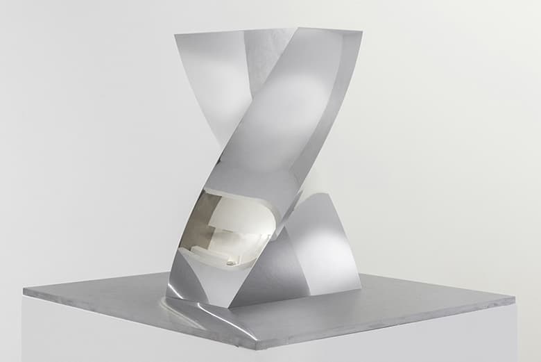 Anish Kapoor "Descension" @ Galleria Continua