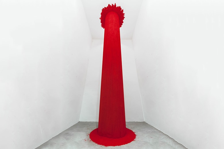 Anish Kapoor "Descension" @ Galleria Continua