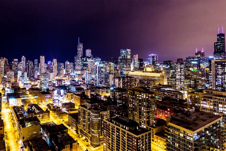 Beautiful Timelapse Showcases Chicago at Night