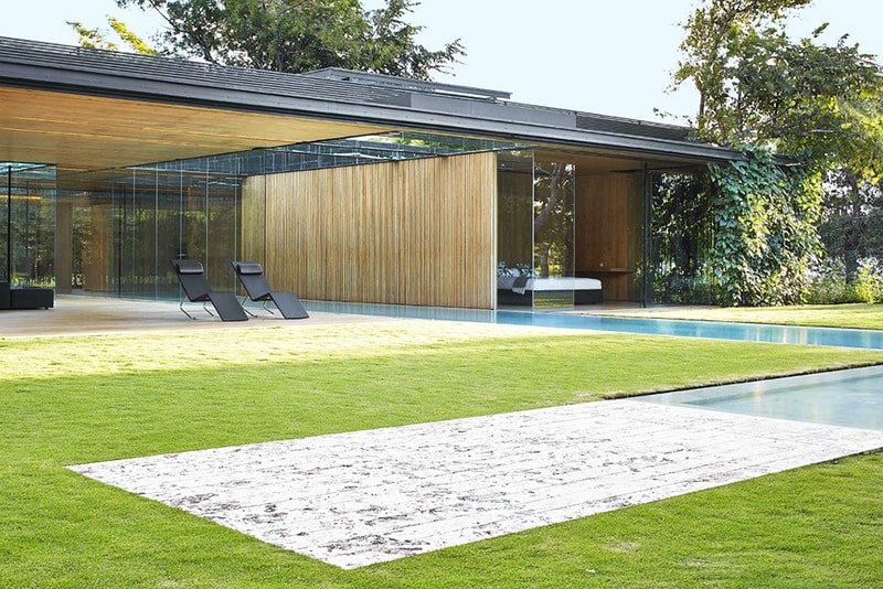 Beautiful Modern Home in Costa Rica by Joan Puigcorbé