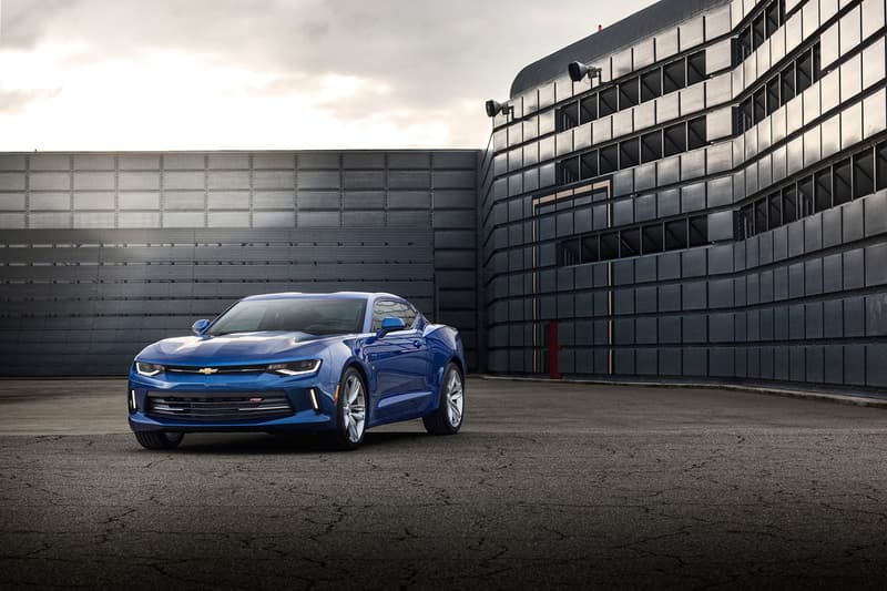 Chevrolet Reveals the Slimmed Down 2016 Camaro
