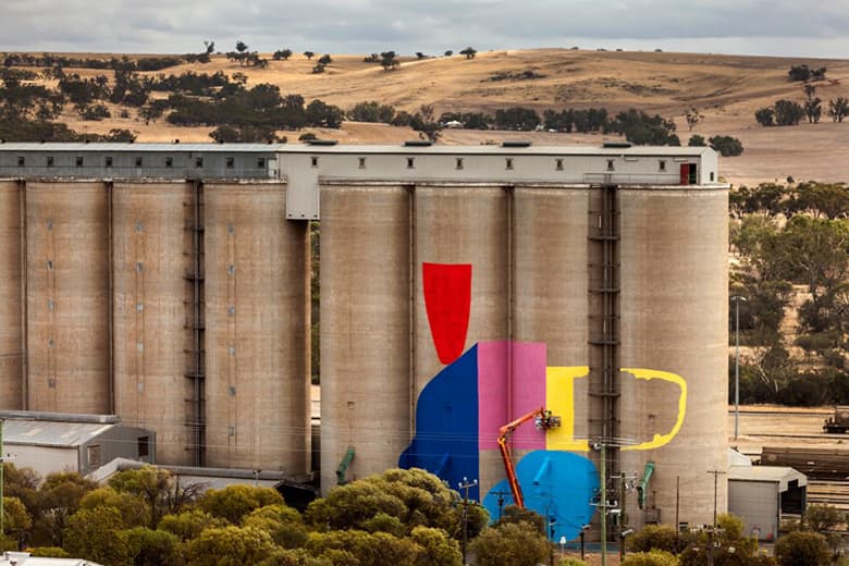 HENSE Giant Mural on Grain Silos in Western Australia