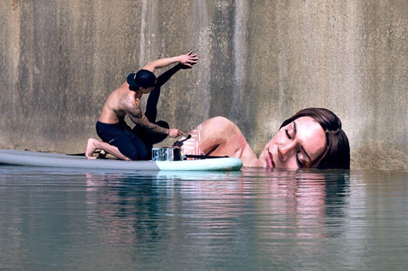 Surfer Paints Hyper-Realistic Bathing Ladies at Water's Edge