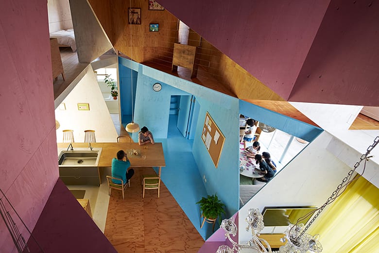 This Quaint Japanese Home Disguises a Geometric Interior