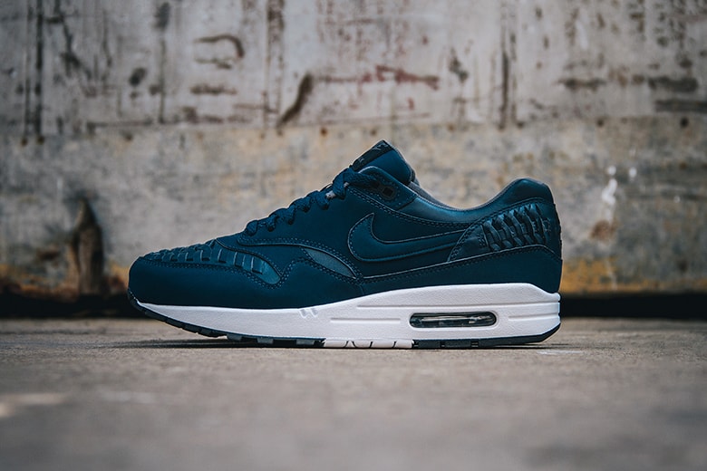Nike Air Max 1 Woven "Navy"