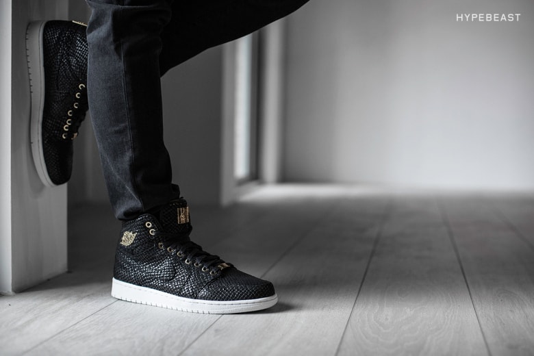 Air Jordan I Pinnacle and High OG Chicago Sneakers Won't be Released Online from Nike