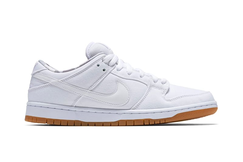 sb dunk low white gum