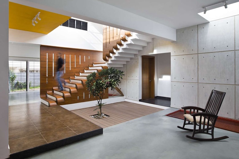 The Courtyard House by Purple Ink Studio
