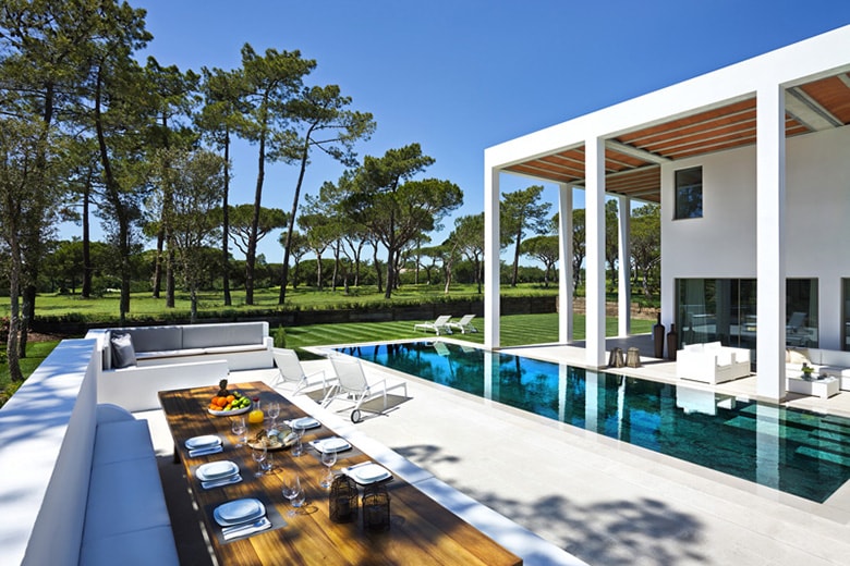 San Lorenzo North House by de Blacam and Meagher Architects