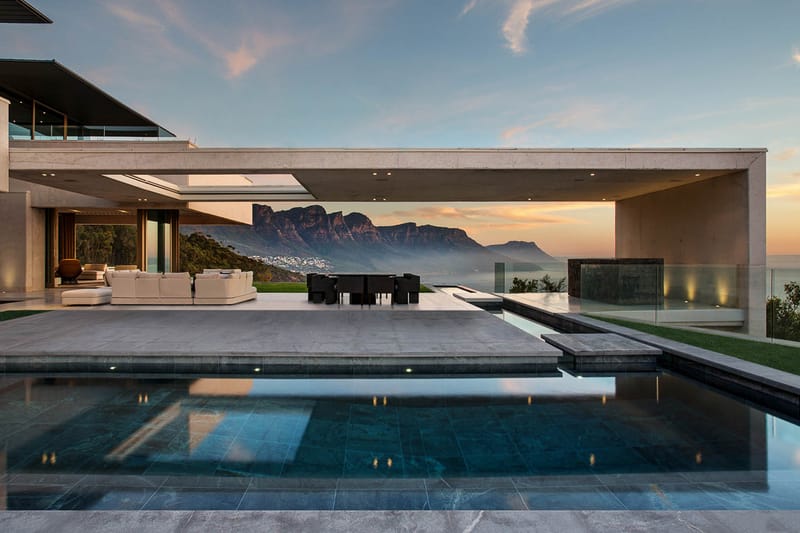 SAOTA and Studio Parkington Create a Cliffside Cape Town Home With Stunning Views