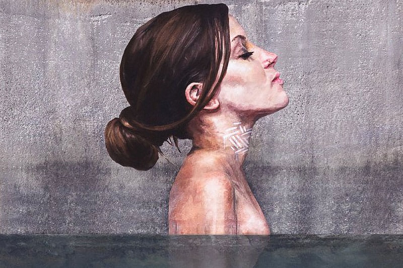 Surfer Paints Hyper-Realistic Bathing Ladies at Water's Edge