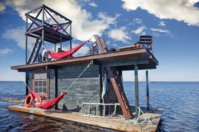 'The New Nomads' Investigates New Forms of Mobile Living