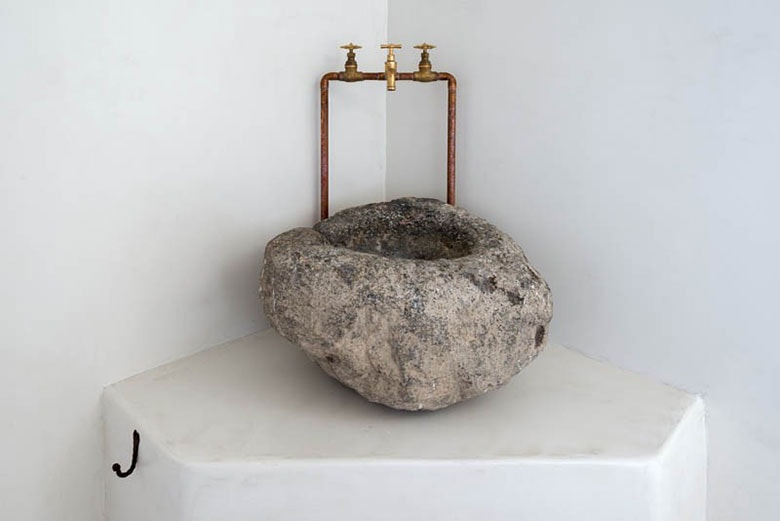 This 17th-Century Home in Greece Was Updated With Beautiful Contemporary Renovations