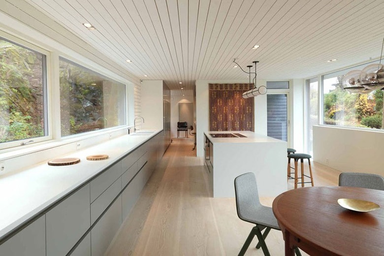 Villa S by Saunders Architecture