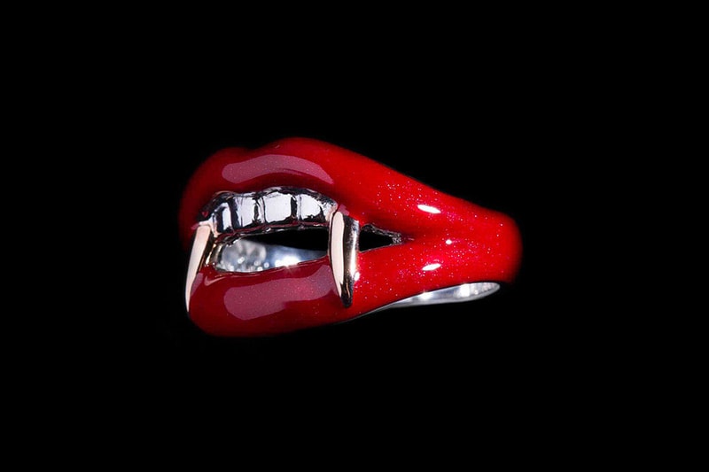 Gothic Yohji Yamamoto 2015 Fall/Winter "Phantom" Accessories Collection