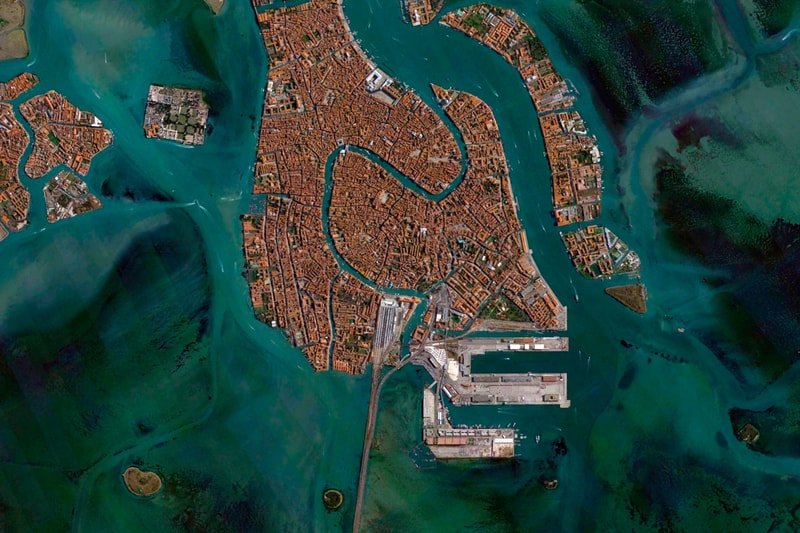 A Selection of Mesmerizing Aerial Photographs