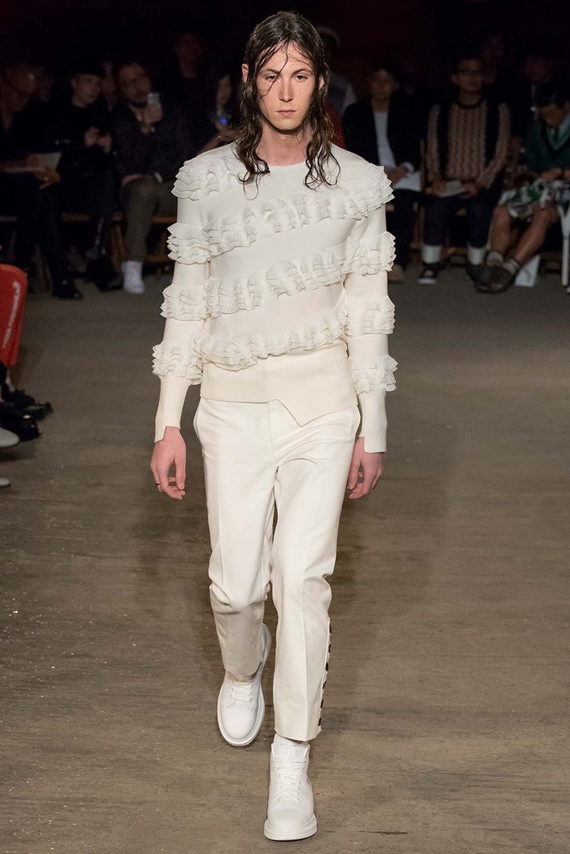 Alexander McQueen 2016 Spring/Summer Menswear Collection