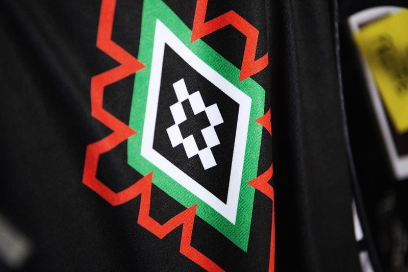 Backstage at Marcelo Burlon 2016 Spring/Summer Colection 