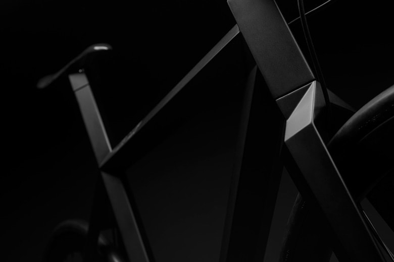 BME's Handcrafted B-9 NH 'Black Edition' Urban Stealth Bicycle