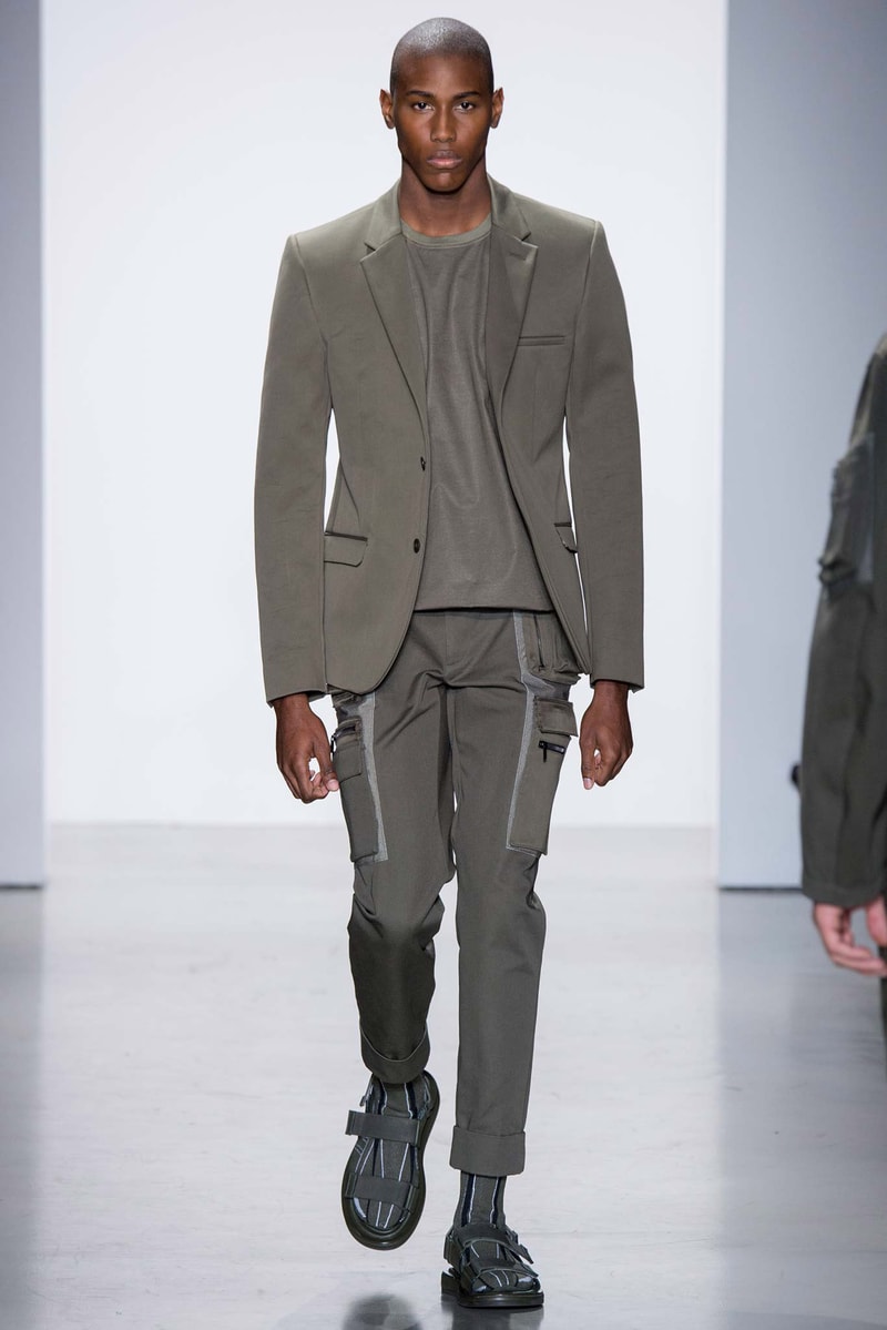 Calvin Klein Collection 2016 Spring/Summer Collection