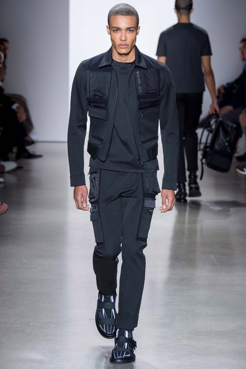 Calvin Klein Collection 2016 Spring/Summer Collection