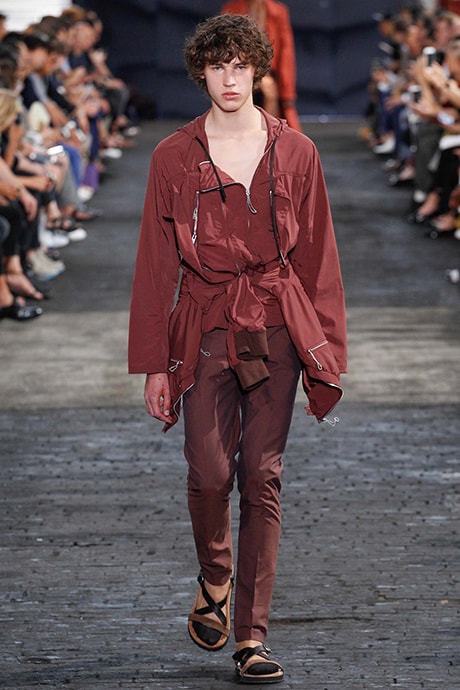 Maison Margiela 2016 Spring/Summer Fashion Collection