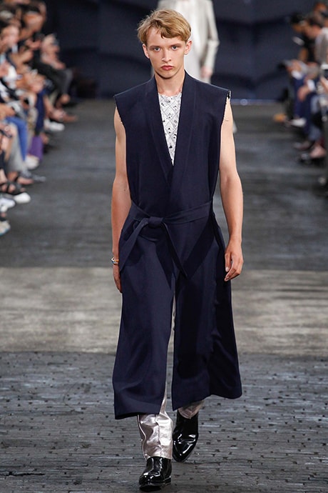 Maison Margiela 2016 Spring/Summer Fashion Collection
