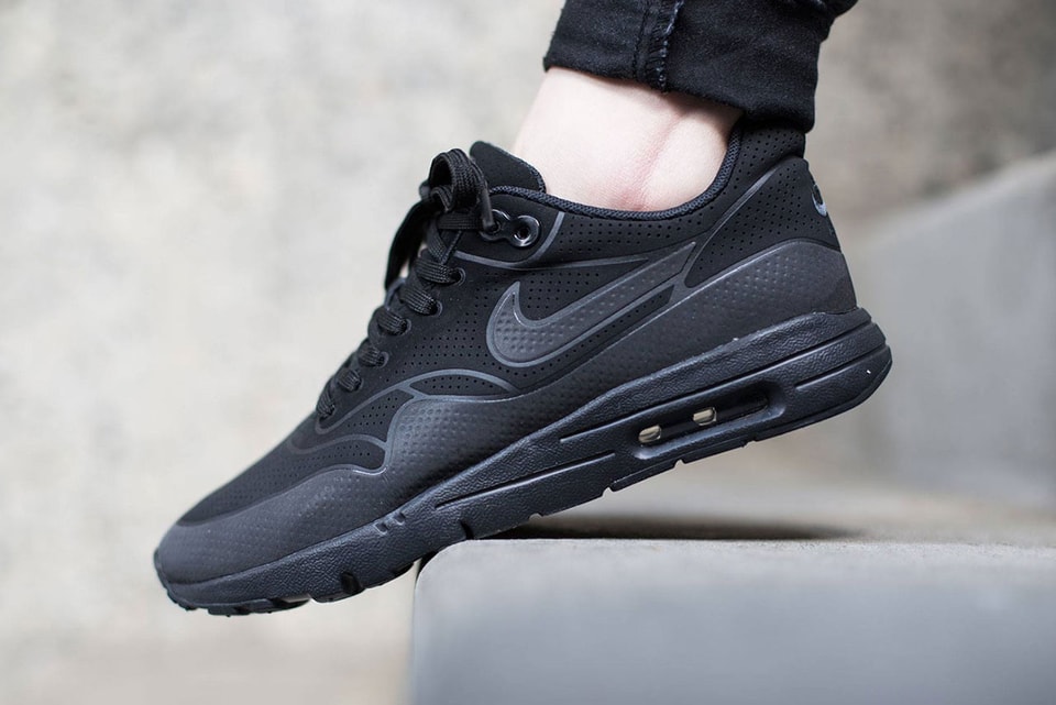 Nike WMNS Air Max 1 Ultra Moire Black/Black-Anthracite Hypebeast