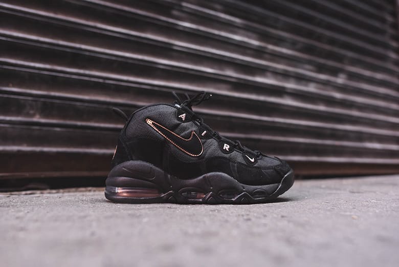 nike air max uptempo black