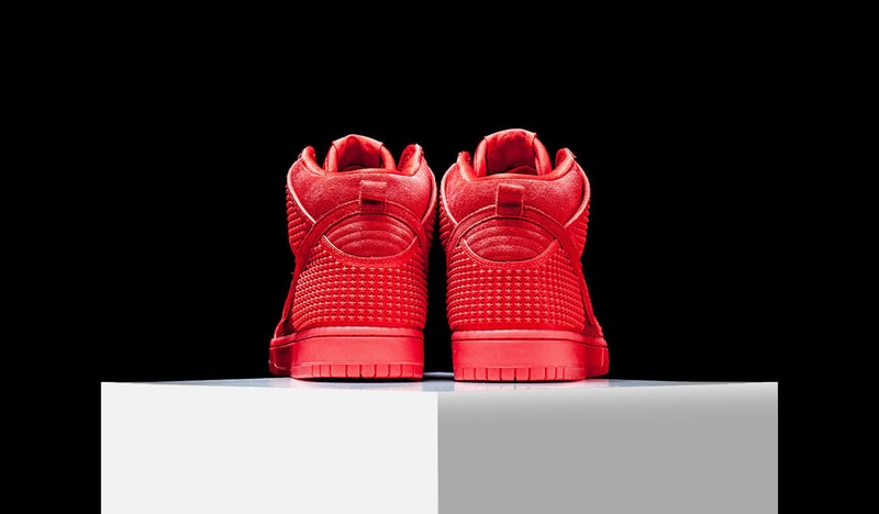 Nike Dunk High CMFT PRM "Red October"