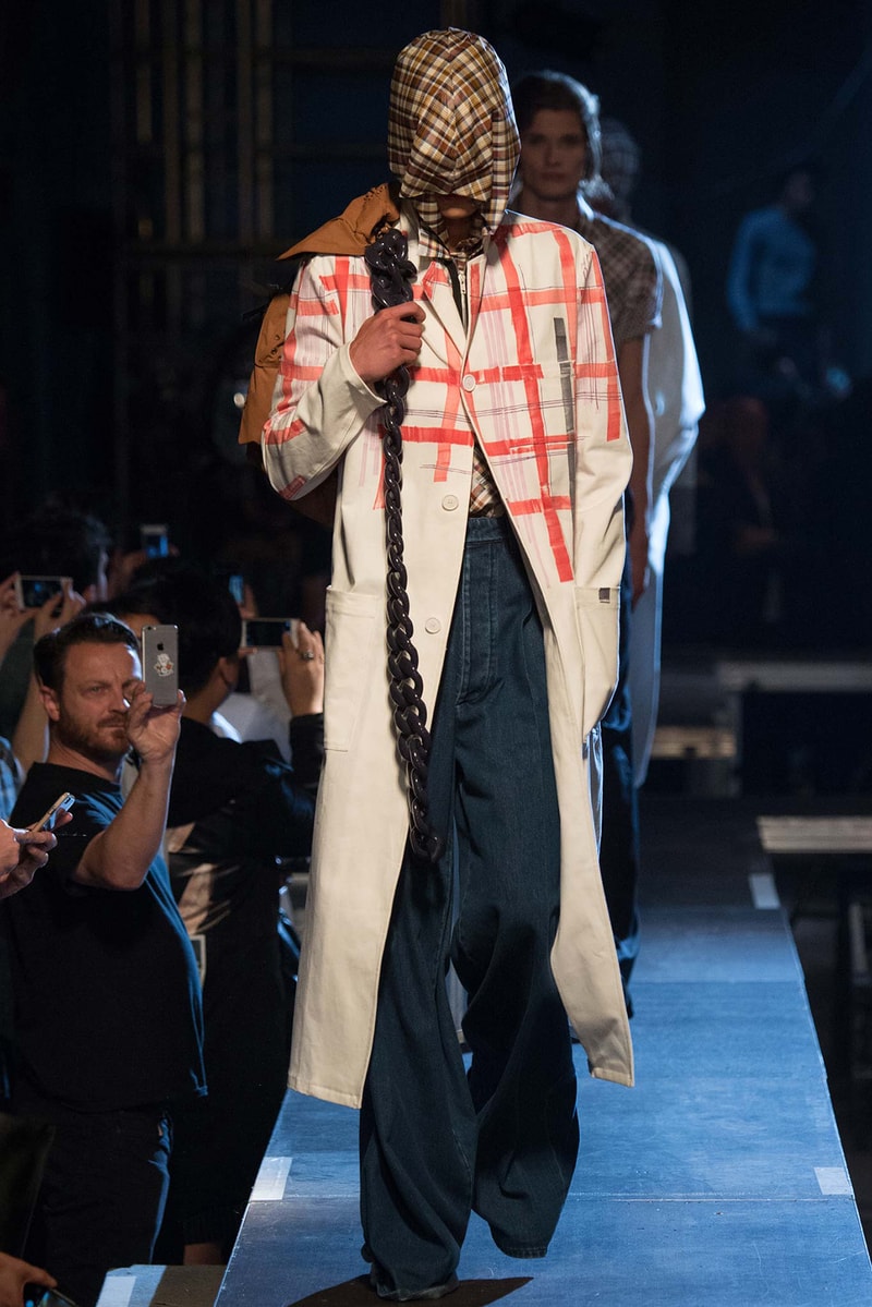 Raf Simons 2016 Spring/Summer Collection
