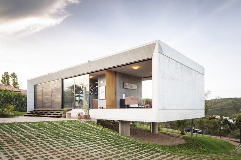 Amazing Architecture of Solar de Serra House in Brazil