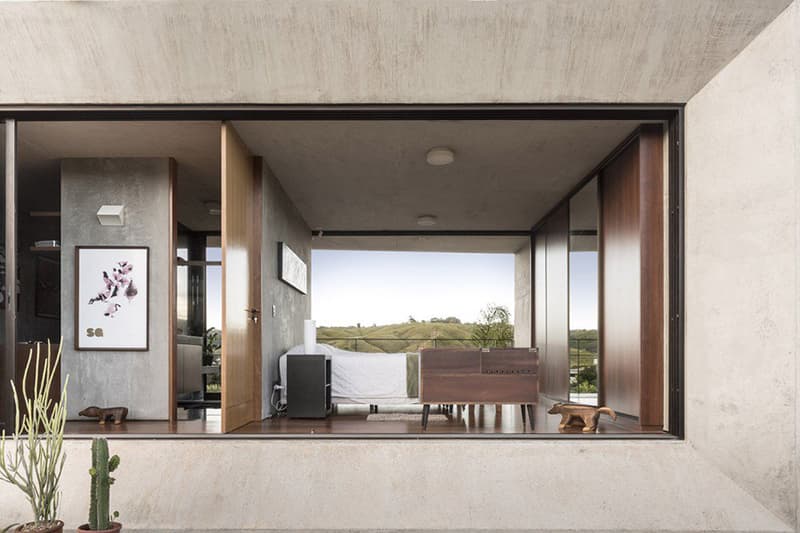 Amazing Architecture of Solar de Serra House in Brazil