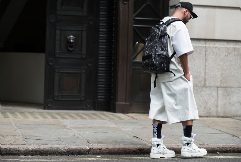A Selection of the Best Street Style Streetsnaps from London Collections: Men 2016 Spring/Summer Day 2