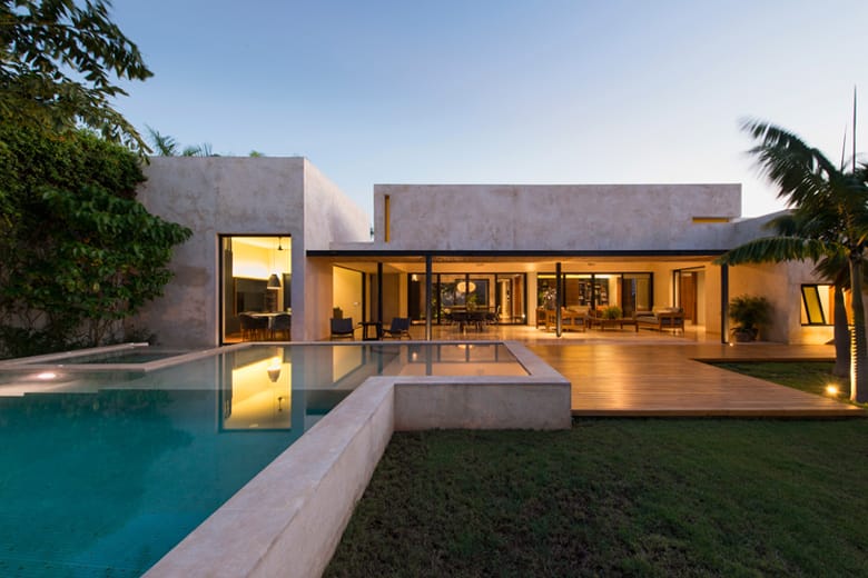 The Casa GD by Reyes Rios + Larrain Architects